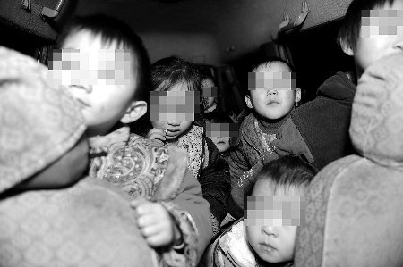 郑州300多辆校车多不合格 集中在城乡接合部