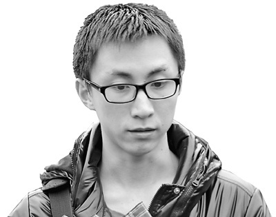“没有诀窍,就是一直做自己感兴趣的事,突然间想到了就做到了。” ——刘路(22岁数学奇才) 林洛頫摄 蔡华伟制图